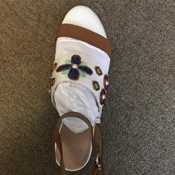 Brand new Tory burch Estella wedge sandal - Picture 4 of 6